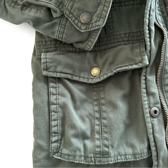 Abercrombie & Fitch Olive Green Hooded Parka with Faux Fur Trim, Winter Jacket M - Picture 9 of 10